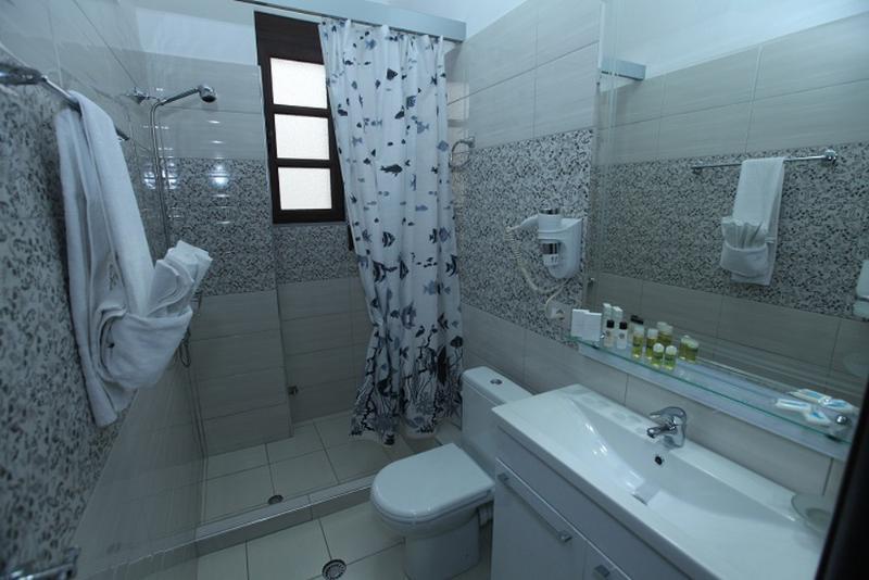 Antipatrea Hotel Berat Zewnętrze zdjęcie